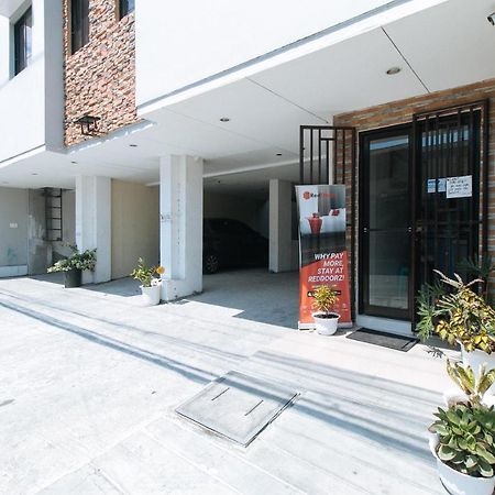 Reddoorz Near Sm Bicutan Hotel Paranaque City Exterior photo