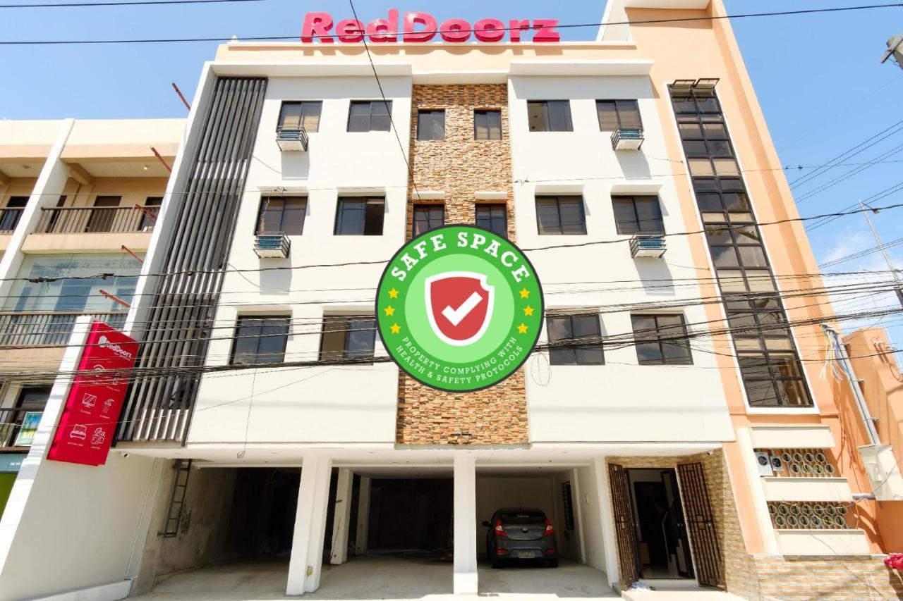 Reddoorz Near Sm Bicutan Hotel Paranaque City Exterior photo